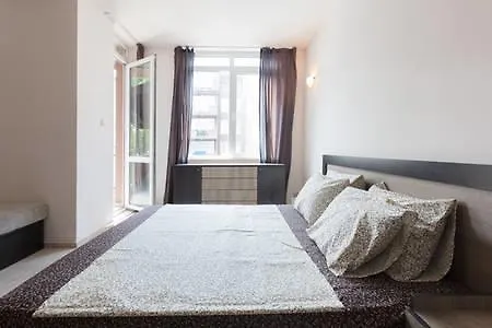 Santa Sofia * סאני ביץ'